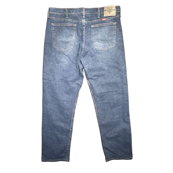Wrangler Premium Quality Men’s Jeans 35x32 Comfort Stretch Medium Wash Denim - Picture 2 of 4